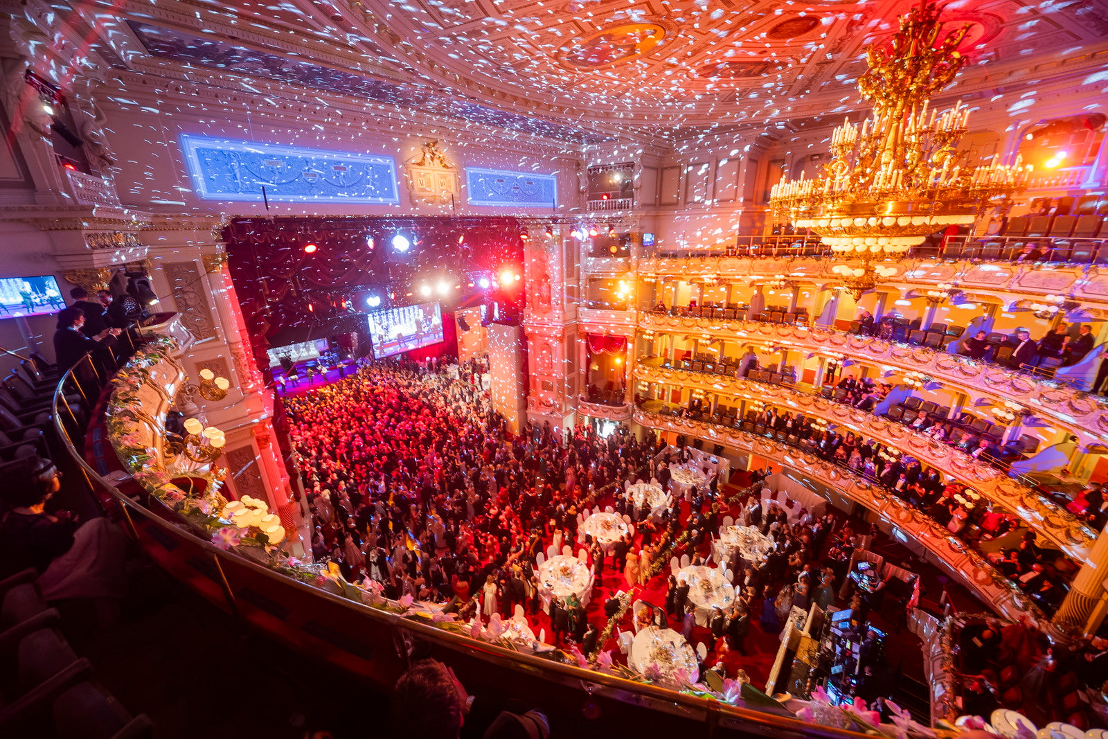 SemperOpernball 2024 - Tausende feierten begeistert in Dresden