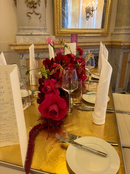 Sitzplätze im Rundfoyer | Mitte